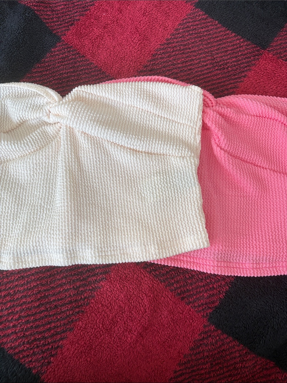 SHEIN Cream & Pink Textured Strapless Crop Tops